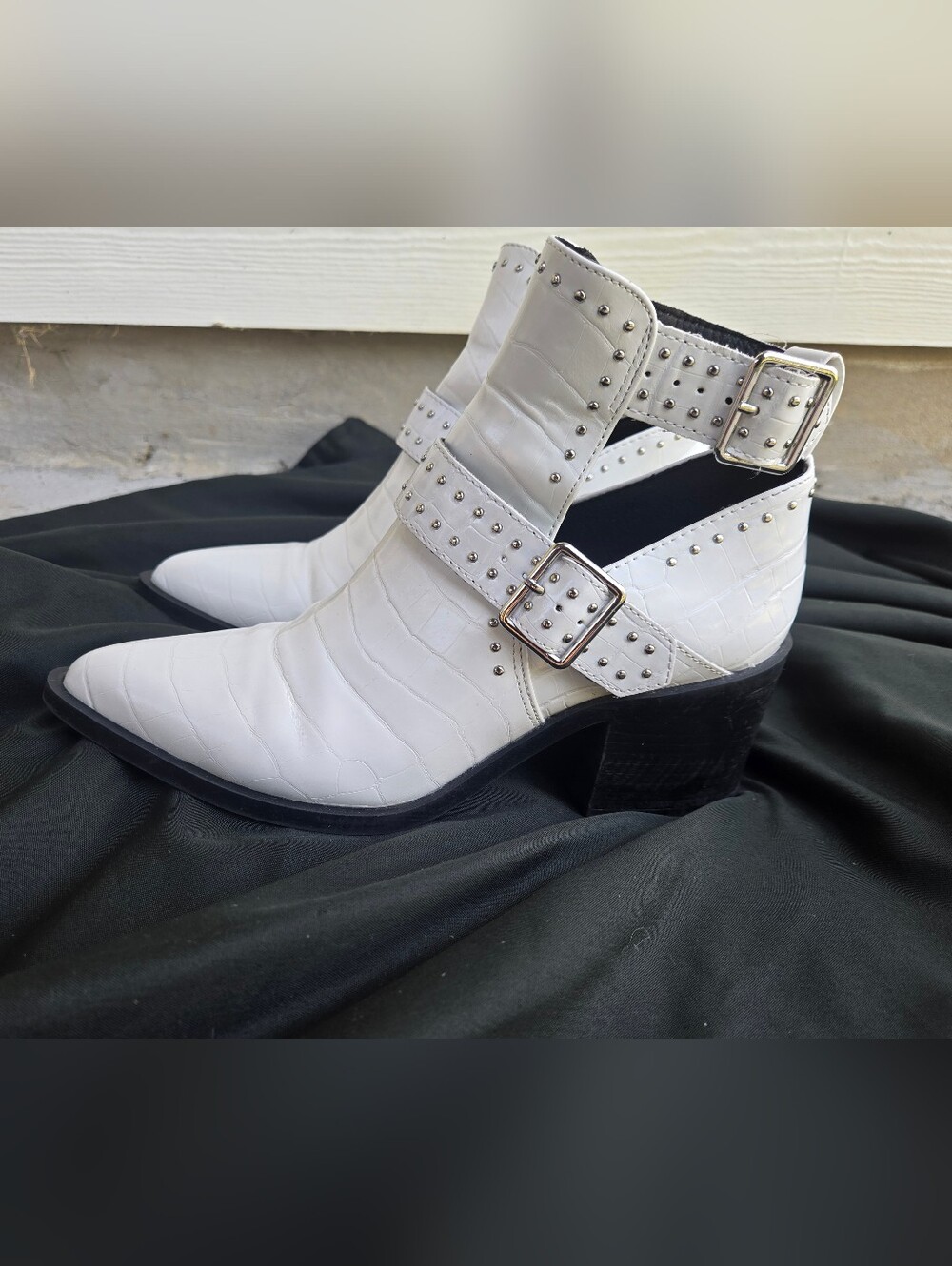 Steve Madden White Croc-Embossed Studded Cutout Ankle Boots